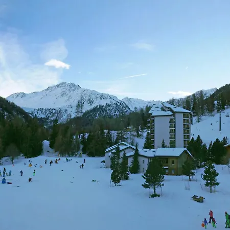 Rosablanche B21 By Interhome